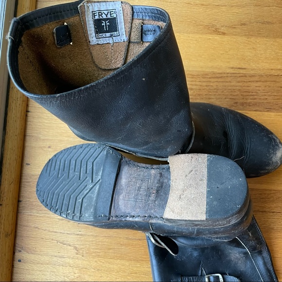 Frye Veronica Shortie in Rustic Black, sz 10 - Picture 14 of 16